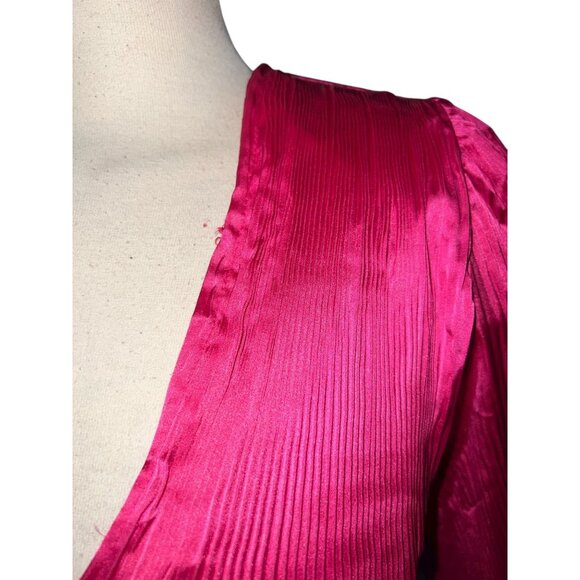 Do+Be Hot Pink Long Sleeve Plunging V-Neck Crop Top Size Large Womens - Picture 8 of 12